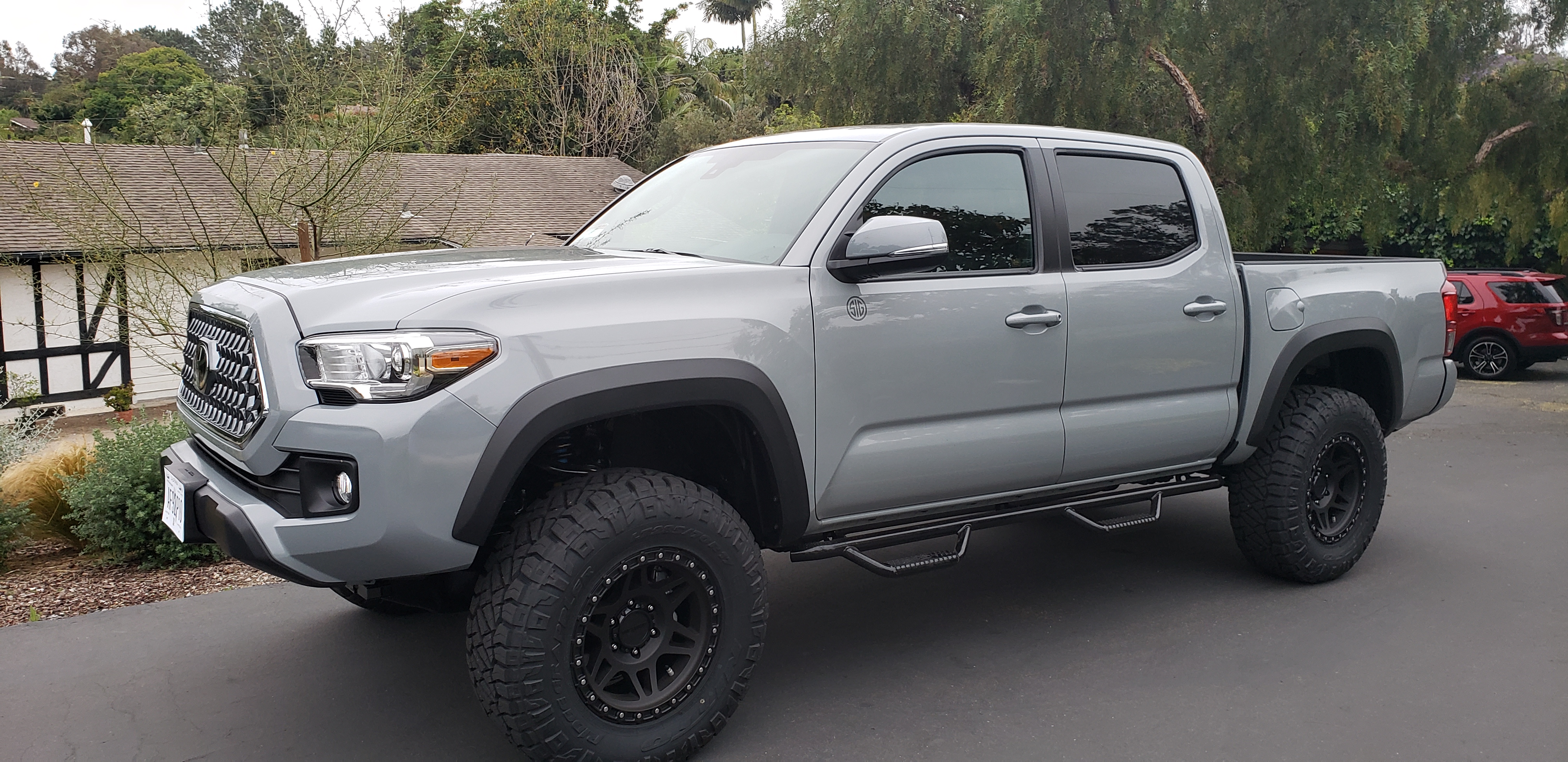 2019 Toyota Tacoma Trd Off Road Cement Grey 3 Lift 33s V6